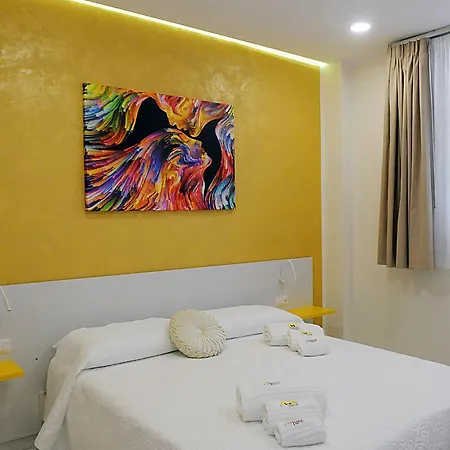Aida Bed & Breakfast *